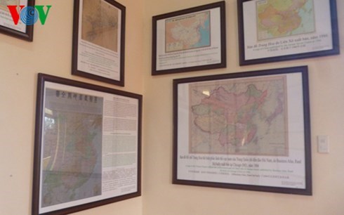 Exhibition on Hoang Sa and Truong Sa archipelagos in Khanh Hoa sea festival