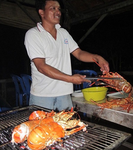 Straying off the beaten beach path makes a difference in Khanh Hoa