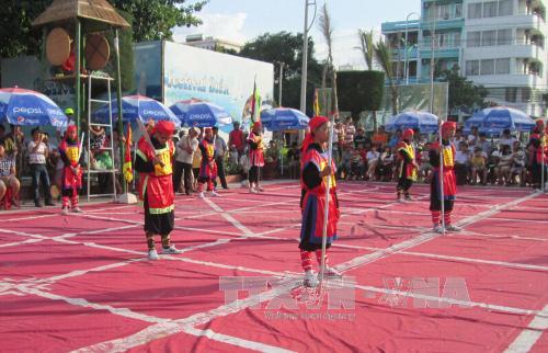 Festival Biển Nha Trang 2015 Hấp dẫn hội thi cờ người