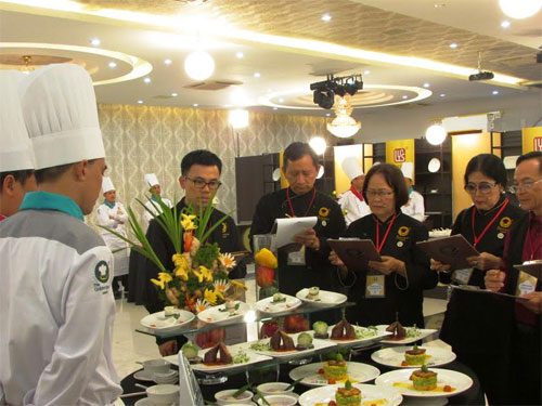 «La cuillère d’or 2015», terrain de jeu professionnel pour les cuisiniers talentueux