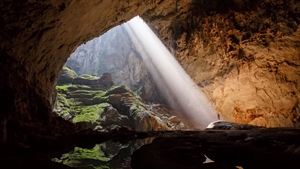 - À la conquête de Son Doong un circuit séduisant pour les touristes étrangers