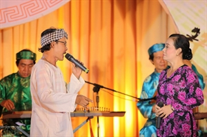 Ouverture du Festival de don ca tài tu du Nam Bô