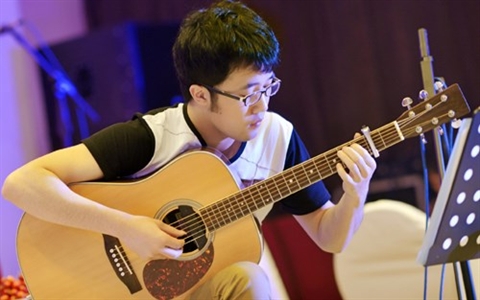 Le Festival international de guitare fingerstyle se tiendra en juillet à Hanoi
