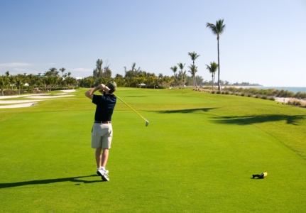 - Bientôt le tournoi de golf du tourisme international de Nha Trang 2015