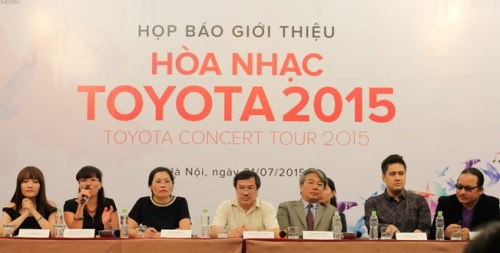 Toyota concert tour 2015 honors music of the revolution