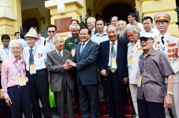Tri ân, tôn vinh những người làm nên lịch sử