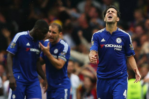 Chelsea rơi tự do