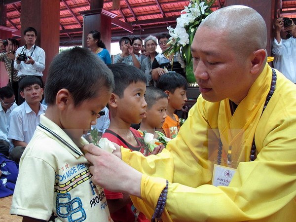 Giao lưu nghệ thuật văn hóa Phật giáo “Mẹ và Tổ quốc Việt Nam”