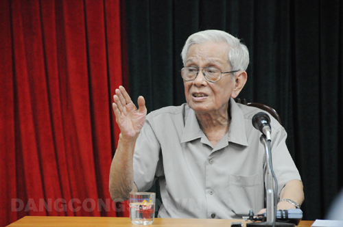 Quét cầu thang