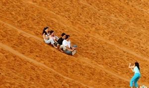- Mui Ne dans le top 10 des destinations pour le sandboard du monde