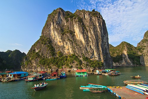 - Cua Van, un des villages les plus beaux du monde
