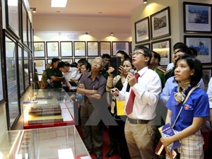 Maps displayed to prove Vietnam’s sea, island sovereignty