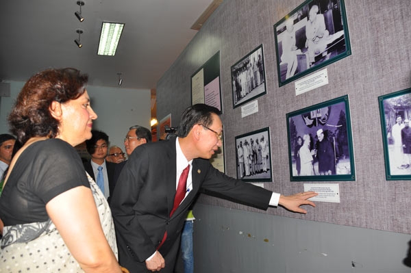 Hô Chi Minh-Ville Exposition photographique sur les relations Vietnam - Inde