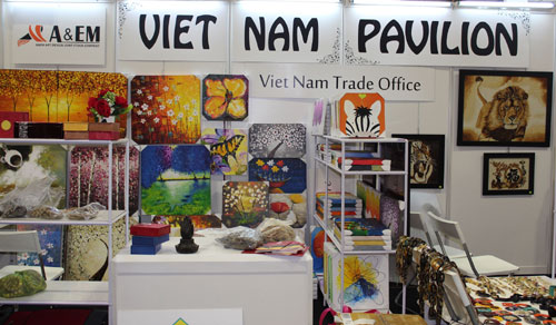 Les entreprises vietnamiennes présentes à la 16e Foire de cadeaux de Singapour