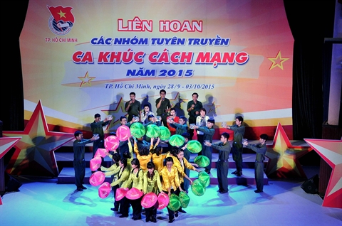 Hô Chi Minh-Ville Festival de la chanson révolutionnaire 2015