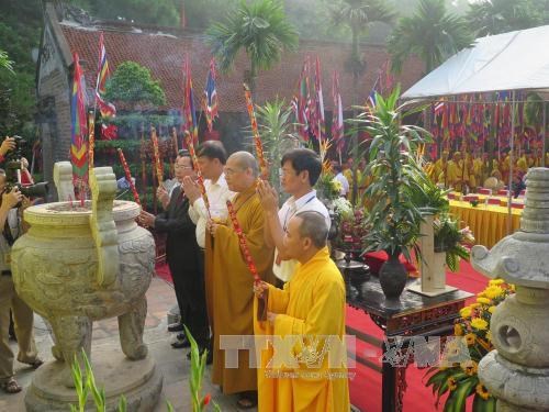 - Célébrer le 573e anniversaire de la mort de Nguyen Trai, homme de culture du monde