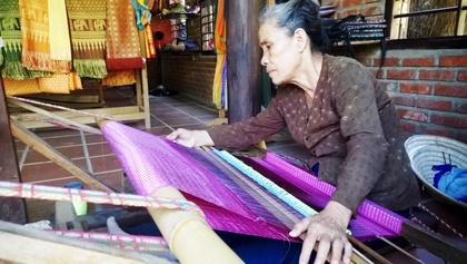 Làng lụa Hội An - nơi lưu giữ nghề tơ tằm truyền thống