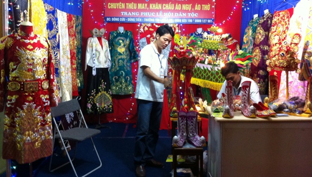 Liên hoan Văn hóa - Du lịch làng nghề truyền thống Hà Nội năm 2015 diễn ra từ 7-11 10