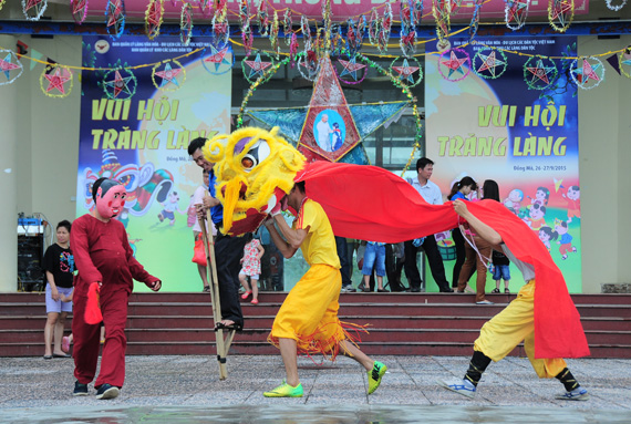 Trải nghiệm Tết Trung thu tại “Ngôi nhà chung”