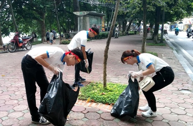 Mít tinh hưởng ứng thông điệp ngày Du lịch thế giới 2015