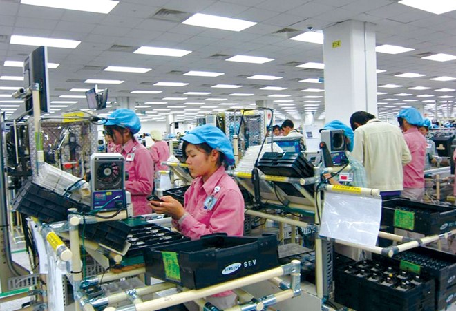 Telephone exports exceed USD20 billion