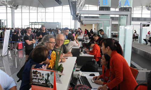 First low-cost air service launched on Hanoi – Hong Kong route