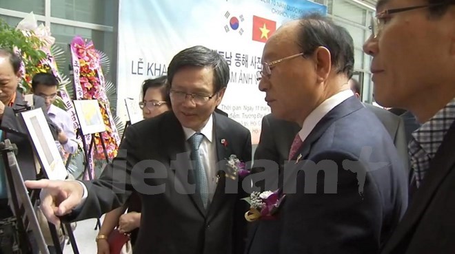 Exhibition sheds light on China’s man-made construction in East Sea