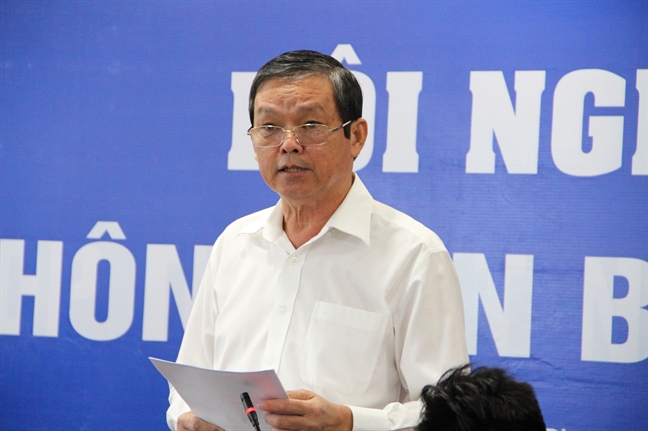 Học tập và làm theo Bác bằng những việc làm thiết thực, cụ thể