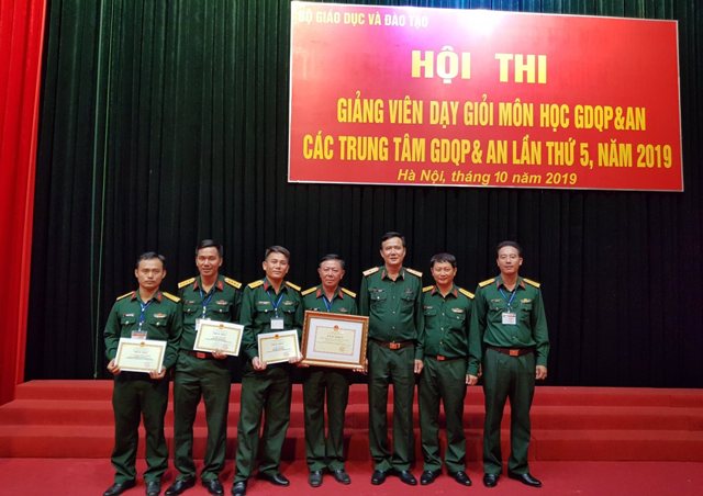 Trường Quân sự Quân khu 5 Nâng cao chất lượng giáo dục - đào tạo