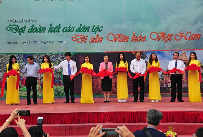 “Đại đoàn kết các dân tộc - Di sản văn hóa Việt Nam”