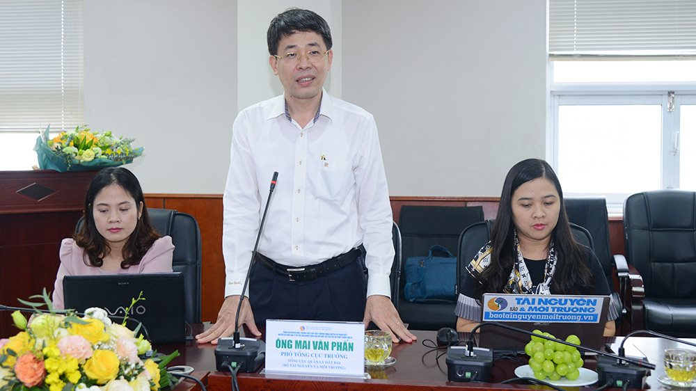 Gỡ vướng mắc trong việc cấp “sổ đỏ” nhà chung cư