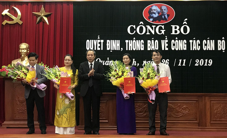 Quảng Bình điều động, bổ nhiệm 5 lãnh đạo