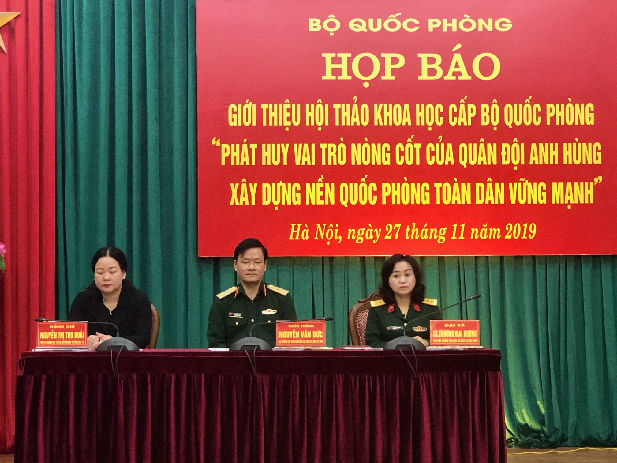Phát huy vai trò nòng cốt của Quân đội anh hùng, xây dựng nền quốc phòng toàn dân vững mạnh