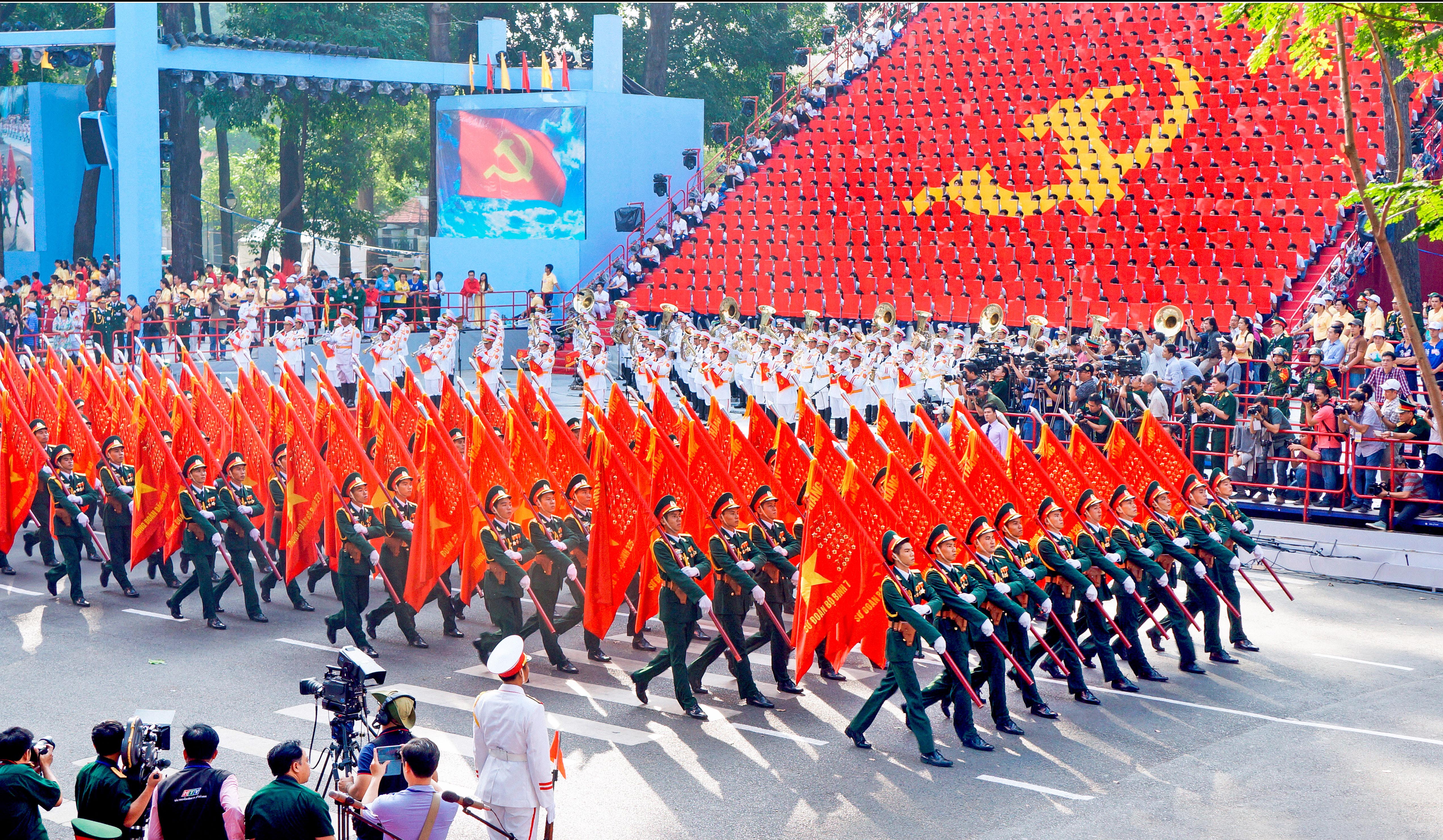 “Trung với Đảng, hiếu với dân” - Giá trị hình mẫu của người quân nhân cách mạng theo tư tưởng Hồ Chí Minh