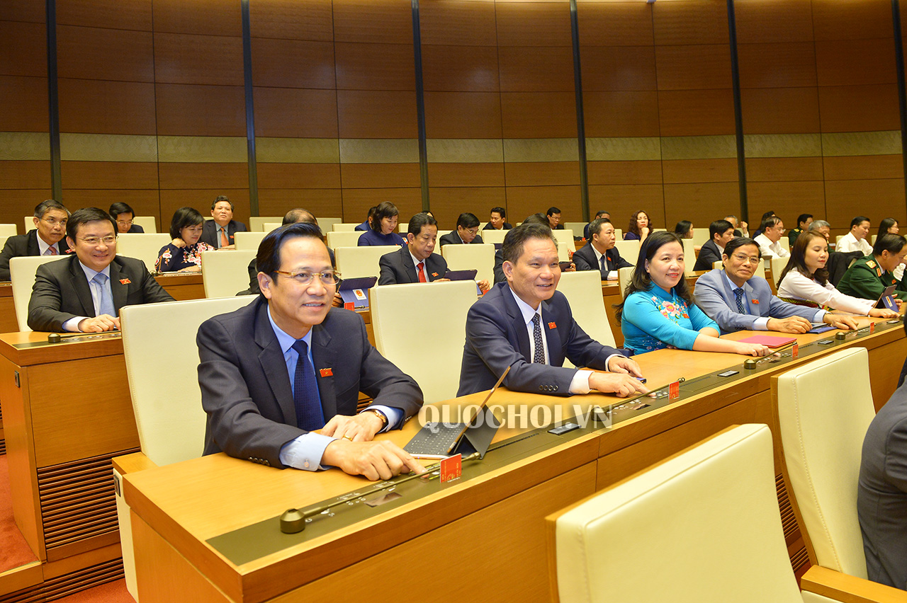 Công bố 03 Nghị quyết được Quốc hội khóa XIV thông qua tại Kỳ họp thứ 8