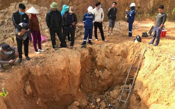 Làm rõ vụ chôn trái phép chất thải tại Sóc Sơn Hà Nội