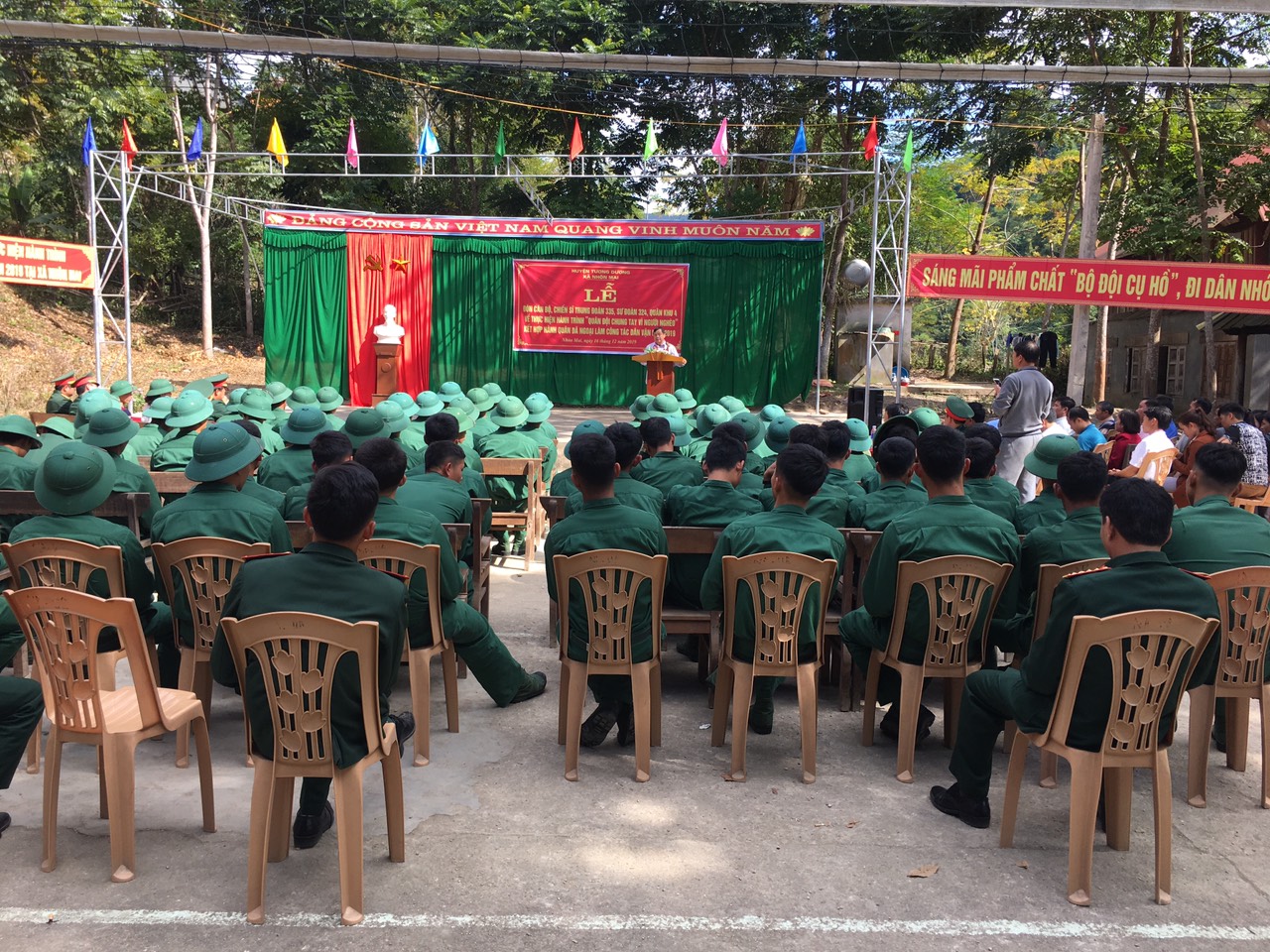 Sư đoàn 324 Quân khu 4 thực hiện Hành trình “Quân đội chung tay vì người nghèo”