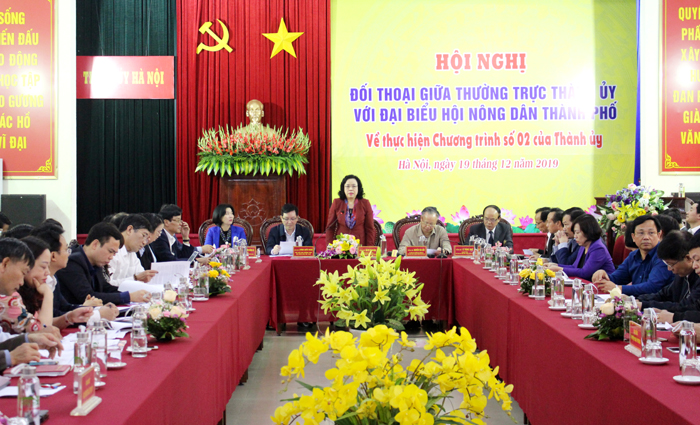 Lãnh đạo TP Hà Nội đối thoại tháo gỡ khó khăn về vấn đề nông nghiệp, nông dân, nông thôn