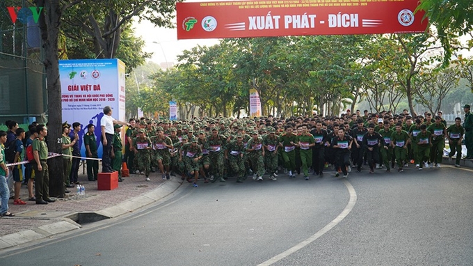 TP Hồ Chí Minh Gần 2 000 vận động viên tham gia Giải Việt dã lực lượng vũ trang