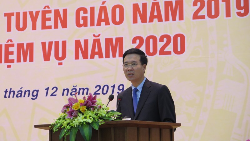 Tăng cường bảo vệ nền tảng tư tưởng của Đảng, chuẩn bị Đại hội các cấp