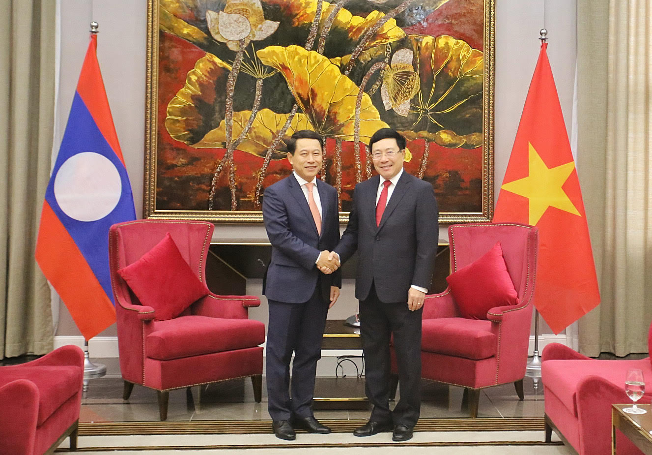 Đưa quan hệ Việt - Lào đi vào thực chất