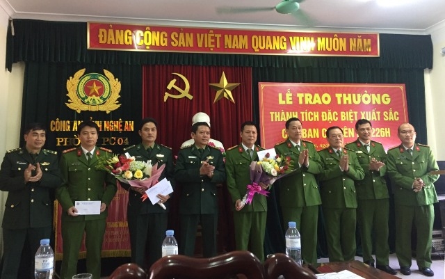 Nghệ An trao thưởng Ban chuyên án bắt giữ số lượng lớn ma túy