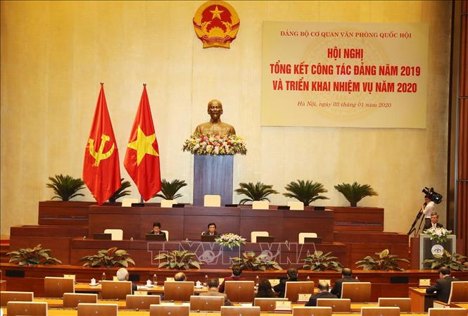 Tiếp tục xây dựng Đảng bộ cơ quan Văn phòng Quốc hội trong sạch, vững mạnh