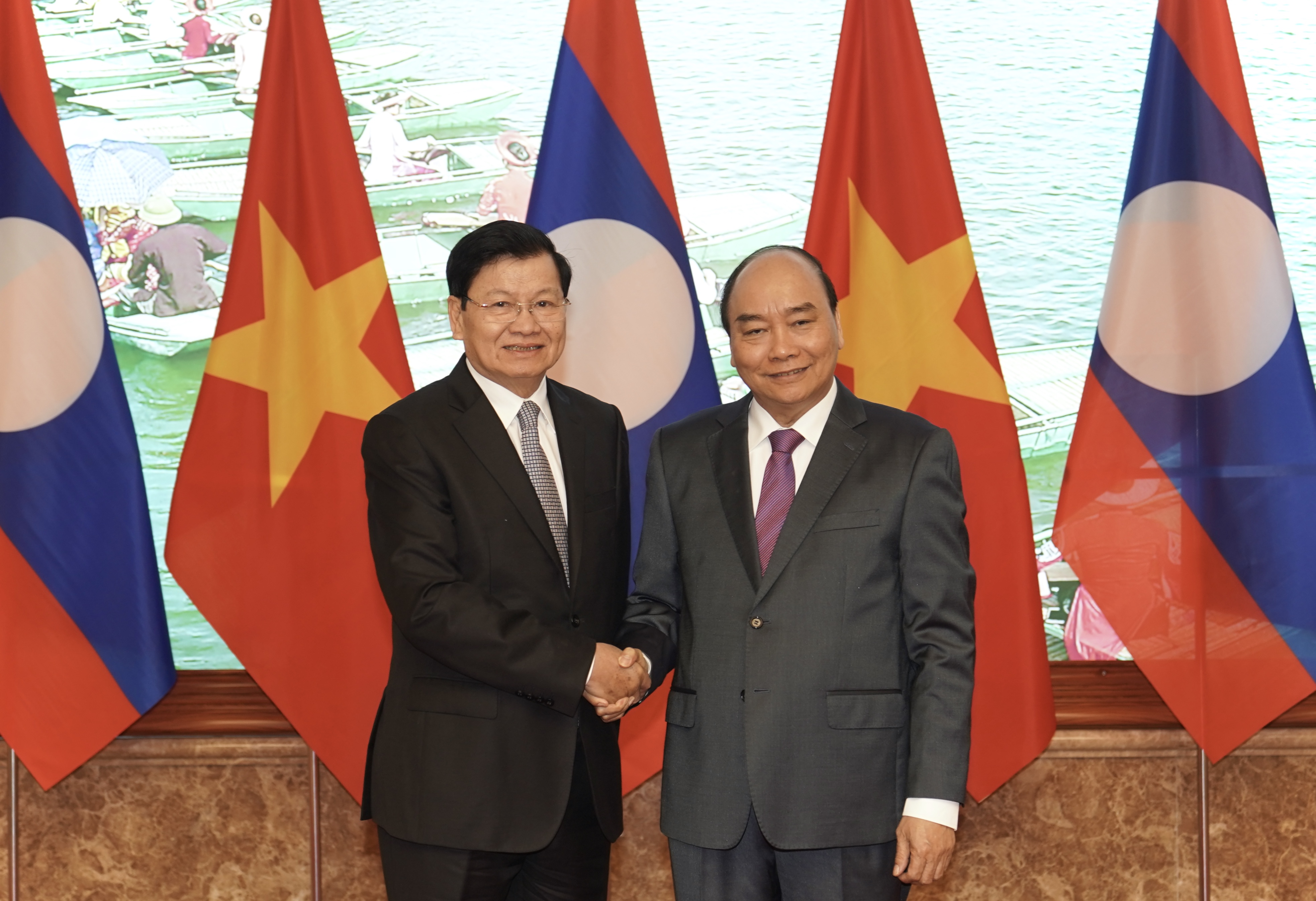 Kỳ họp lần thứ 42 Ủy ban liên Chính phủ về hợp tác song phương Việt Nam – Lào