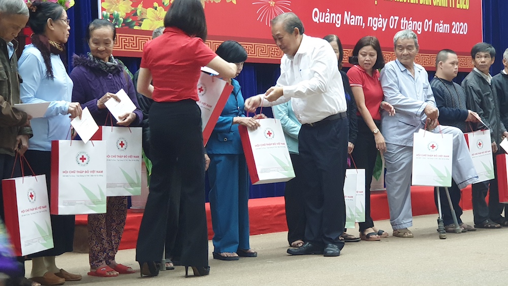 Mọi người, mọi nhà đều có Tết