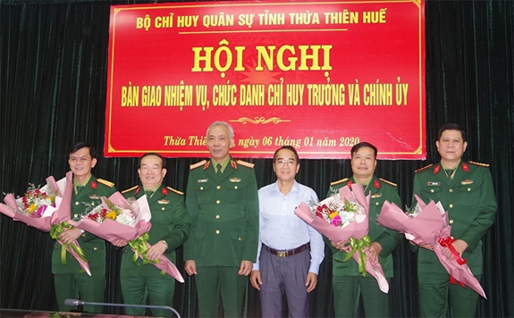 Thừa Thiên Huế có tân Chỉ huy trưởng, Chính ủy Bộ CHQS tỉnh