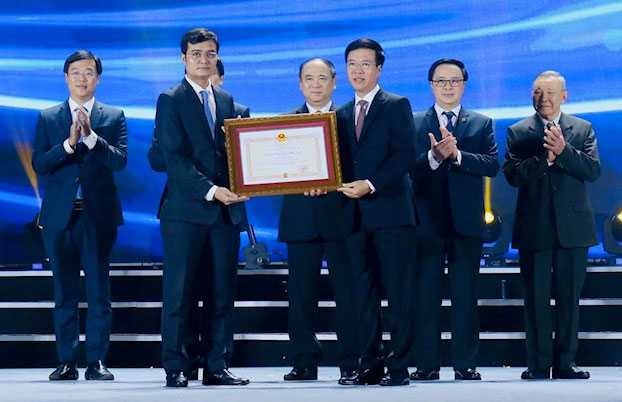 Niềm tự hào của học sinh, sinh viên Việt Nam