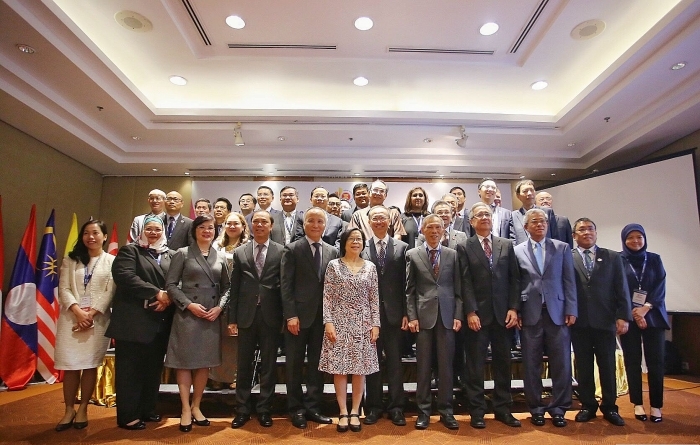 Thúc đẩy thương mại và đầu tư nội khối vì một ASEAN gắn kết và chủ động thích ứng