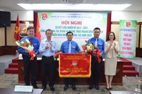 Tuổi trẻ Tập đoàn Công nghiệp Cao su Việt Nam thực hiện 342 công trình, phần việc thanh niên