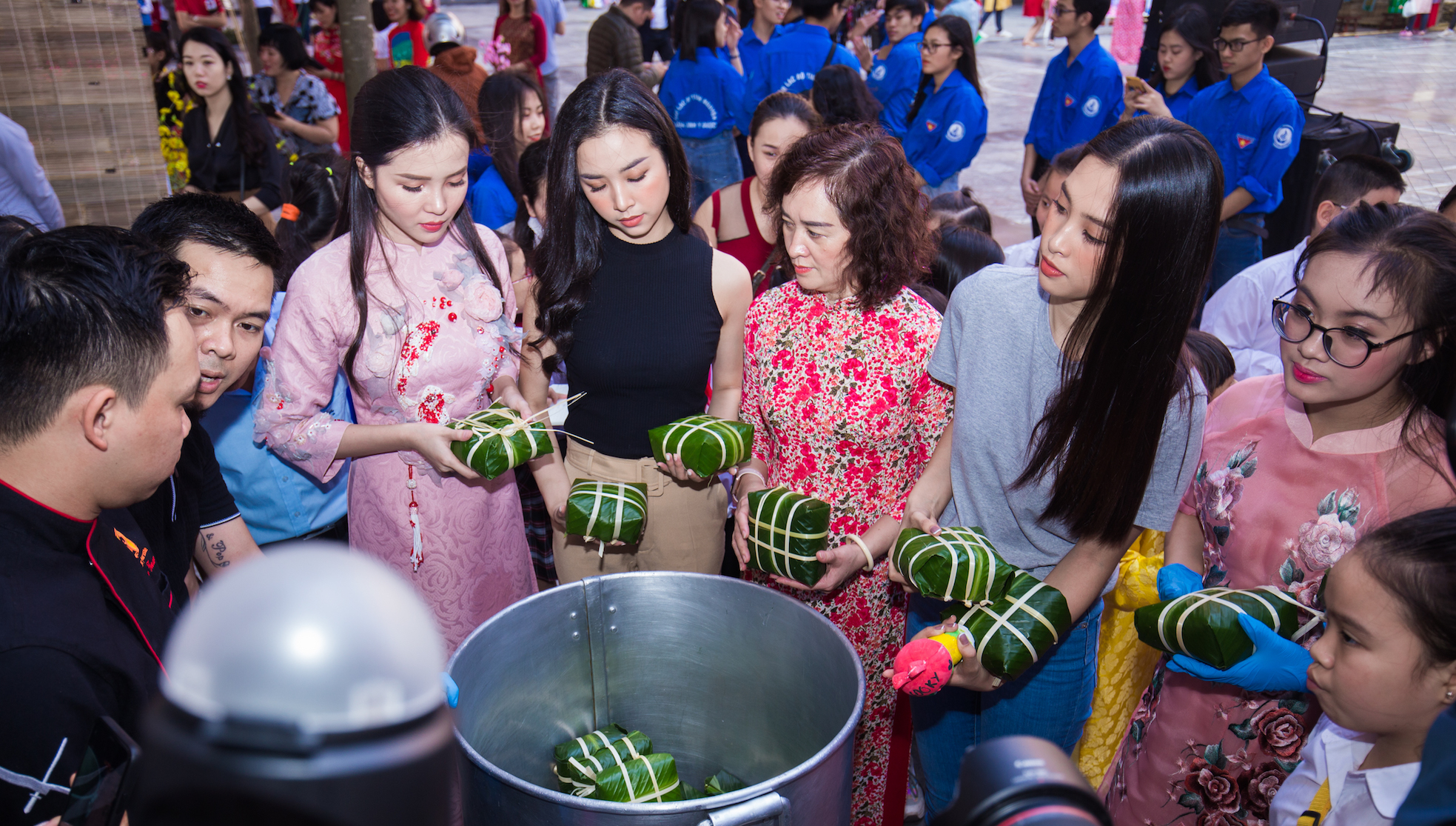 Năm thứ 6 chương trình “Tết sẻ chia, Tết yêu thương”